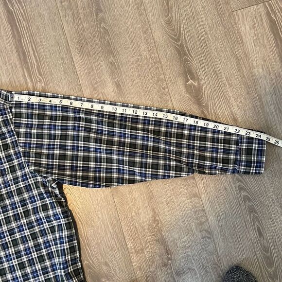 Roundtree & Yorke Casuals Men’s Long Sleeve Plaid Button Down Large Blue Vintage - Picture 8 of 8